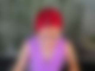 Live cam show with Linda-Hill - Spanks on SquirtSoMuch