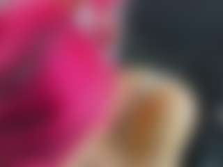 Live cam show with Linda-Hill - Moaning on SinfulBabes