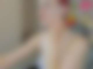 Live cam show with Linda-Hill - Red Hair on mypornchat.com