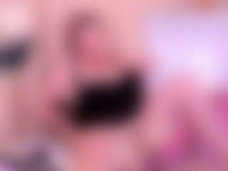 LunaPleasure's Live Sex Cam Show