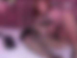 Live cam show with LunaPleasure - Tease Mature on sexylivex.com