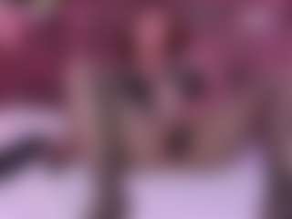 Live cam show with LunaPleasure - Amateur Mature on Pornisteam.com