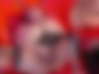 Live cam show with LunaPleasure - Curvy MILF on Streamer API