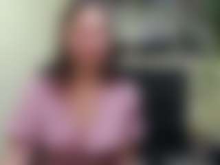 Live cam show with MichelLeeGust - Normal on Camsoda