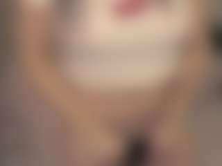 Live cam show with NikaShvets - Thong on StripNow
