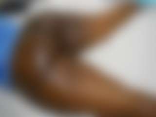 Live cam show with pretty-kellyn - Hairy Pussy on Camsoda Late Night