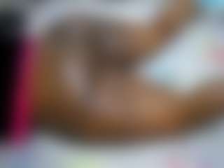 pretty-kellyn's Live Sex Cam Show