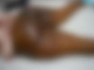 pretty-kellyn's Live Sex Cam Show
