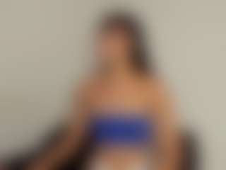 Live cam show with Zoey-Donovan - Brown Hair on Fling VIP Chat