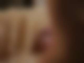 Live cam show with AlodiaGanter - Gray Eyes on boobsie.com