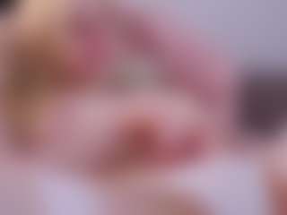 Live cam show with AlodiaGanter - Sexting on Cam Slut