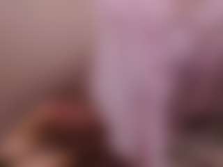 Live cam show with AlodiaGanter - Smoking on Hubzter Live