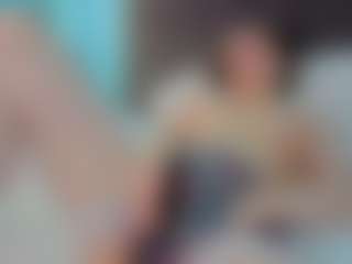 Live cam show with Donna - Raven Hair on fapnchat