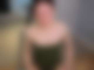 Live cam show with Donna - Raven Hair on StripNow