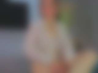 Live cam show with Donna - Raven Hair on crypto-cams