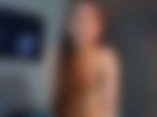 Live cam show with Donna - Raven Hair on milfzrlive.com