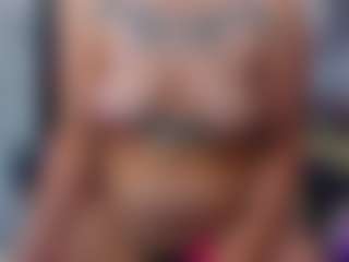 Live cam show with luna-torres - Role on Lustler
