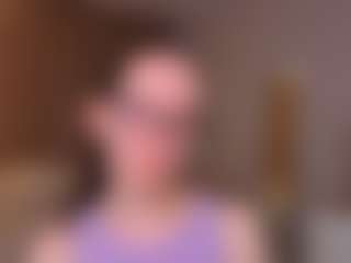 Live cam show with LynetteBails - Yoga on StripNow