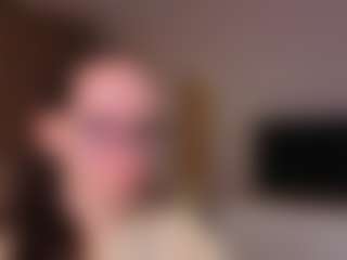 Live cam show with LynetteBails - Underwear on livesuperchat.net