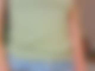 Live cam show with LynetteBails - Smart on Soda Cam