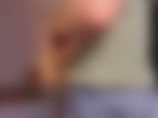 Live cam show with LynetteBails - Small Ass on infinitiblacc.com