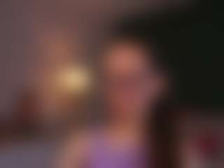 Live cam show with LynetteBails - Smart on Lustler