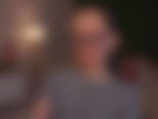 Live cam show with LynetteBails - Thin on madthumbs