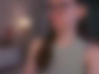 Live cam show with LynetteBails - Sweet on CamClone