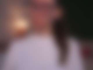 Live cam show with LynetteBails - Smart on Mixed Magazine Live