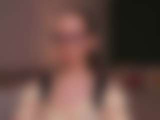 Live cam show with LynetteBails - Suck on xplaylive.com