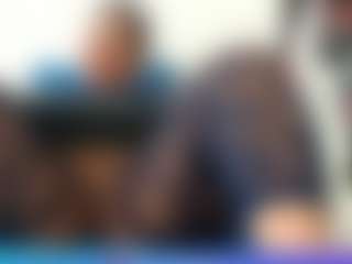 perla-mature MILF webcam performer live streaming