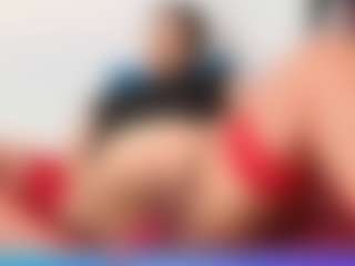 perla-mature MILF webcam performer live streaming