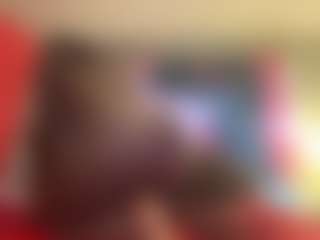 Live cam show with 10Natural - Flirt MILF on SpankPalCams