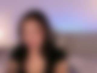 Live cam show with AnabelWolf - Body Massage on AdultVida.com