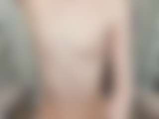 Live cam show with AnnisFrankson - Italian on Free Soda | united kingdom