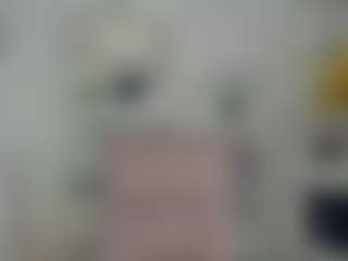 Live cam show with AnnisFrankson - Teen (18+) on xxxlivecams.org