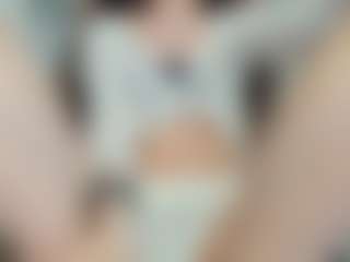 Live cam show with AnnisFrankson - Teen (18+) on Hubzter Live | united kingdom