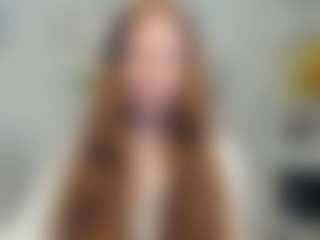 Live cam show with AnnisFrankson - Genital Piercings on SpunkLive
