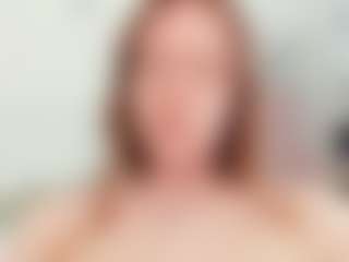Live cam show with AnnisFrankson - Trimmed Latina on chickslive.net
