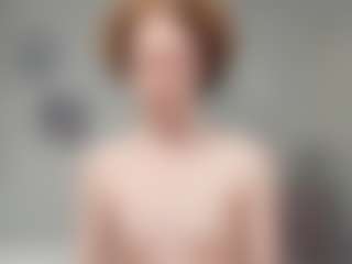 Live cam show with AnnisFrankson - Lean on Camsoda