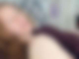 Live cam show with AnnisFrankson - Gape on Camsoda
