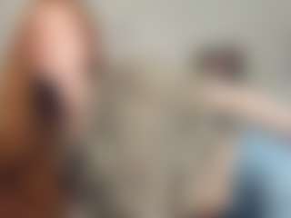 Live cam show with AnnisFrankson - Trimmed Teen (18+) on Camsoda