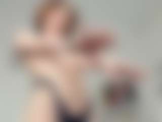 Live cam show with AnnisFrankson - Red Hair on Camsoda