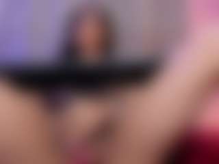 gisell-twing's Live Sex Cam Show