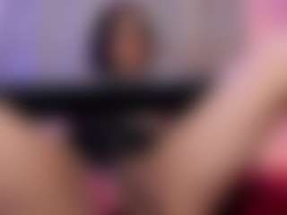 gisell-twing's Live Sex Cam Show