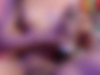 gisell-twing's Live Sex Cam Show