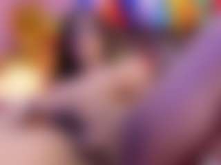 gisell-twing's Live Sex Cam Show