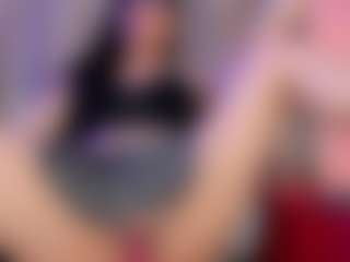 gisell-twing's Live Sex Cam Show
