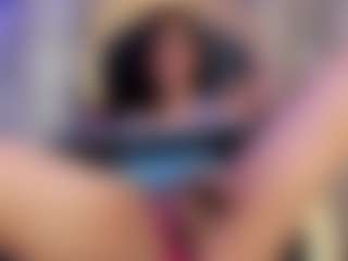 gisell-twing's Live Sex Cam Show