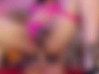 gisell-twing's Live Sex Cam Show